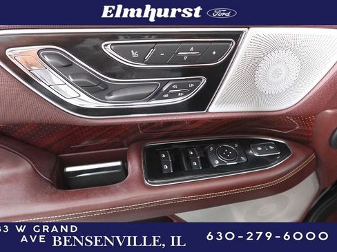 Used 2021 Lincoln Navigator Black Label image 9