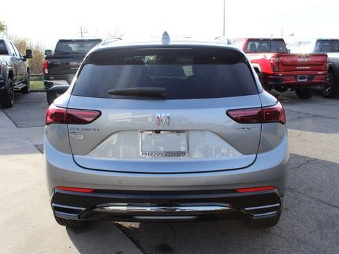 New 2025 Buick Envision Sport Touring image 4