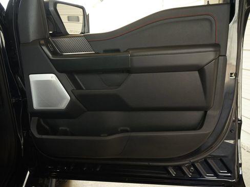 Used 2025 Ford F150 Raptor AWD/4WD image 24