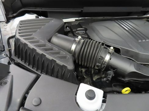 Used 2024 GMC Acadia Denali image 31