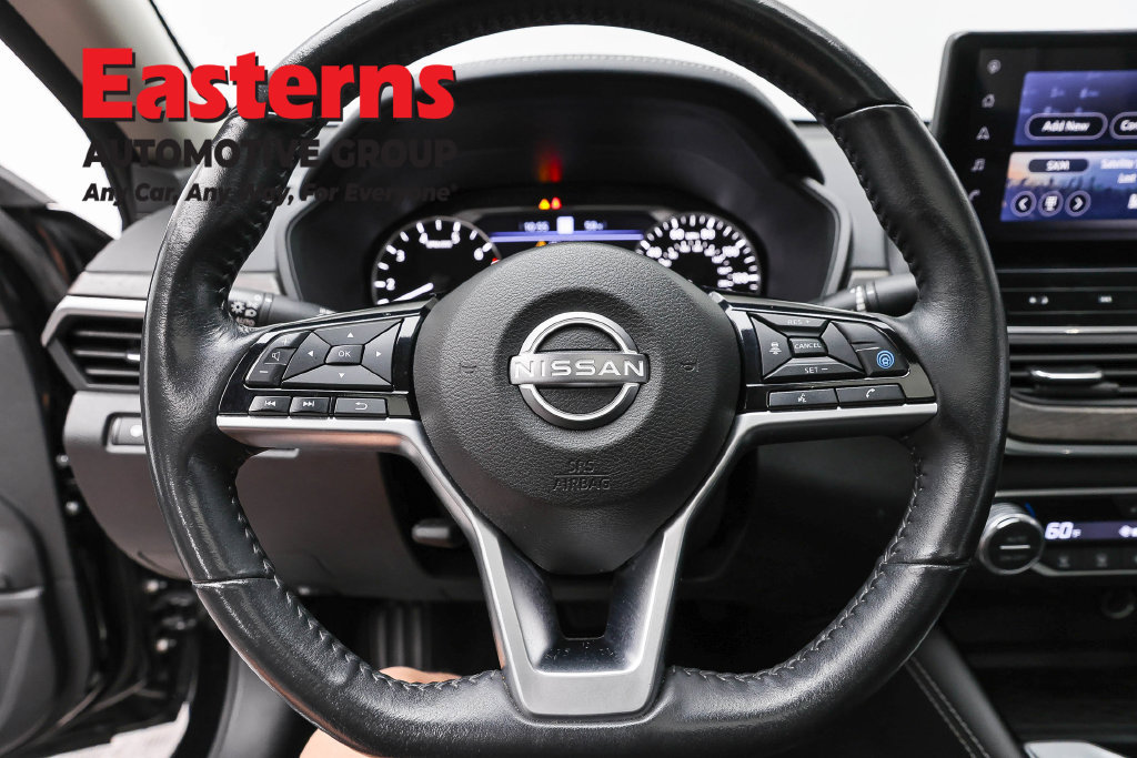 Used 2023 Nissan Altima 2.5 SL AWD/4WD image 11
