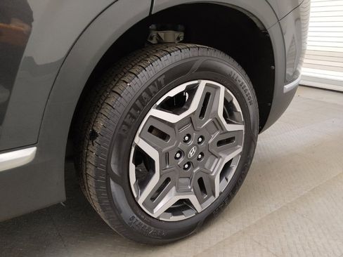 Used 2022 Hyundai Santa Fe Limited AWD/4WD image 31