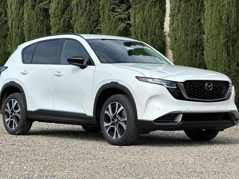 New 2026 MAZDA CX-5 Preferred AWD/4WD image 2