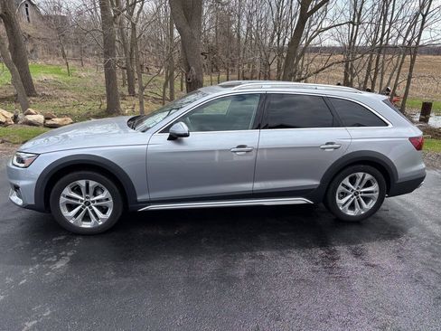 Used 2022 Audi A4 2.0T allroad Premium Plus AWD/4WD image 6