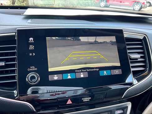 Used 2019 Honda Pilot Touring image 22