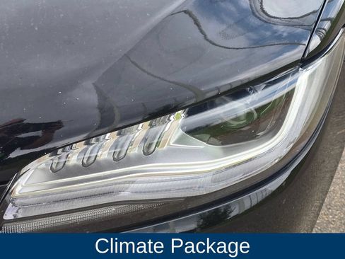 Used 2018 Lincoln MKZ Reserve w/ Climate Package AWD/4WD image 6