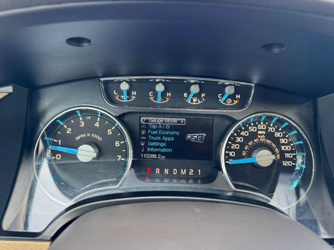 Used 2014 Ford F150 Lariat w/ Equipment Group 502A Luxury image 10