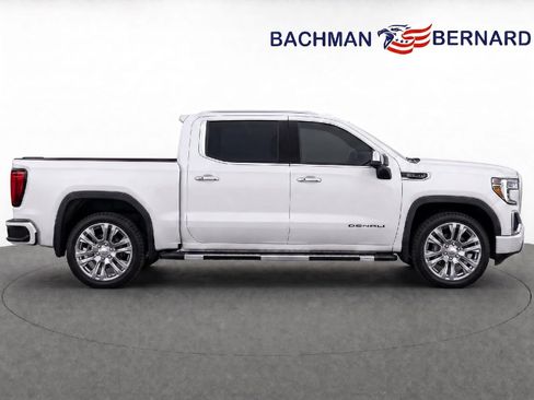 Used 2021 GMC Sierra 1500 Denali w/ Technology Package AWD/4WD image 8