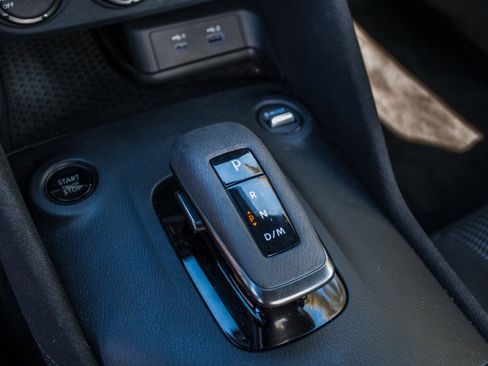 Used 2024 Nissan Z Sport w/ Floor Mat Package RWD image 18