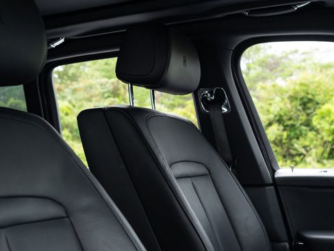 Used 2020 Rolls-Royce Cullinan AWD/4WD image 56
