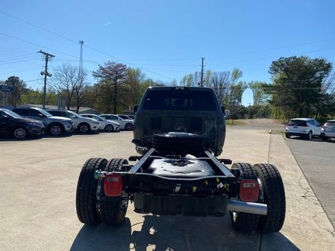 New 2026 RAM 5500 Tradesman w/ Laramie Trim Package image 7