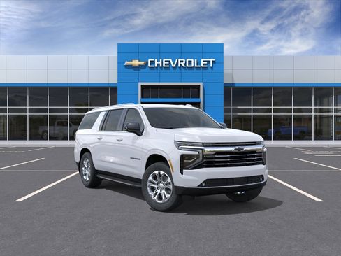 New 2026 Chevrolet Suburban LT RWD image 1