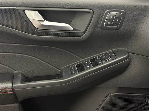 Used 2023 Ford Escape ST-Line Select w/ Tech Pack #2 AWD/4WD image 17