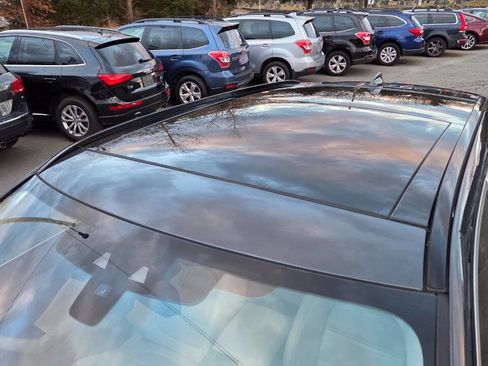 Used 2017 Jaguar F-PACE Prestige image 26