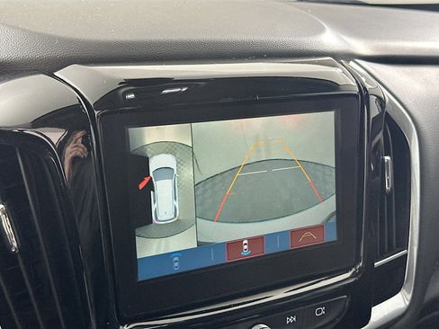 Used 2019 Chevrolet Traverse LT w/ LT Premium Package image 23