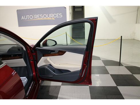 Used 2019 Audi A4 2.0T Prestige w/ Prestige Package image 24