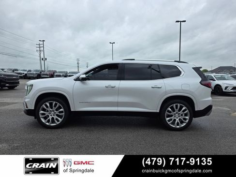 Used 2024 GMC Acadia Denali w/ Super Cruise Package FWD image 4