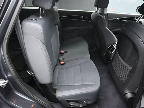 Used 2020 Kia Sorento LX w/ LX I4 Convenience Package AWD/4WD image 34