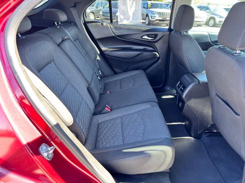 Used 2019 Chevrolet Equinox LT image 24