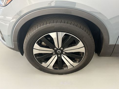 Used 2023 Volvo C40 P8 Recharge Plus w/ Protection Package Premier AWD/4WD image 11