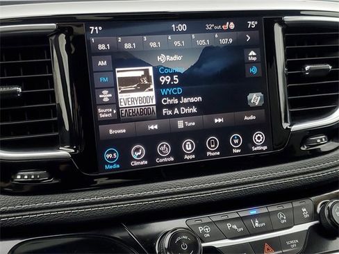 Used 2020 Chrysler Pacifica Limited image 22