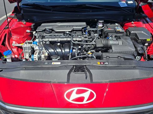 New 2025 Hyundai Elantra Sport image 16