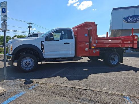 New 2026 Ford F550 4x4 Regular Cab Super Duty image 3