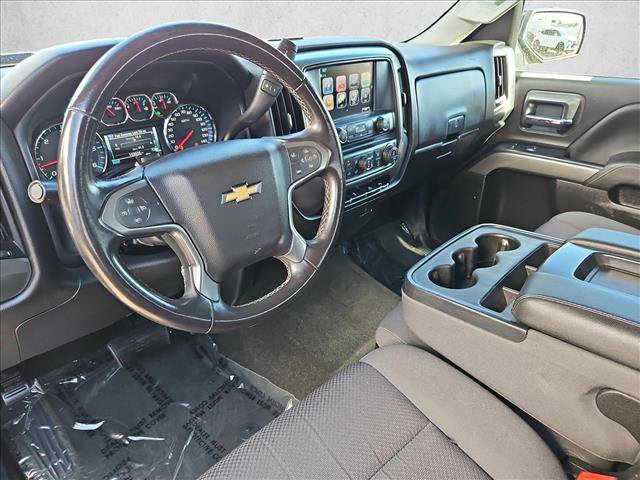 Used 2017 Chevrolet Silverado 1500 LT w/ LT Convenience Package AWD/4WD image 13