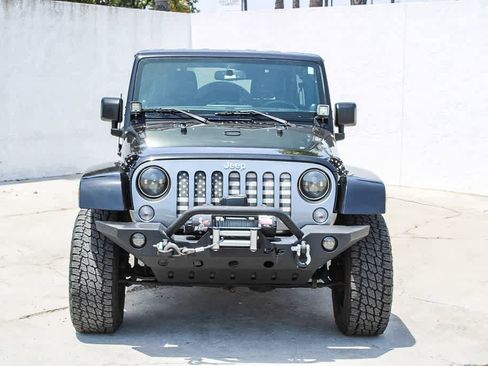 Used 2014 Jeep Wrangler Unlimited Sport AWD/4WD image 2