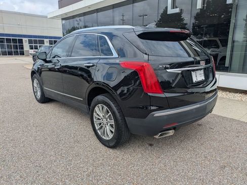 Used 2018 Cadillac XT5 Luxury w/ Driver Awareness Package FWD image 4