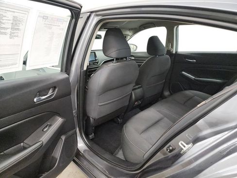 Used 2020 Nissan Altima 2.5 S FWD image 23