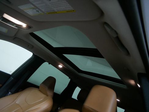 Certified 2025 INFINITI QX60 Sensory w/ Lighting Package (N94) image 20