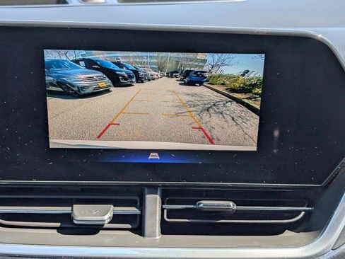 Certified 2025 Chevrolet Trax RS w/ Driver Confidence Package image 27