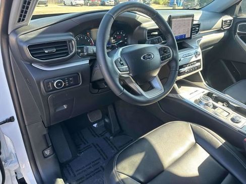 Used 2023 Ford Explorer XLT w/ Equipment Group 202A image 23