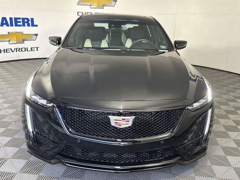 Used 2022 Cadillac CT5 V w/ Premium Package AWD/4WD image 8