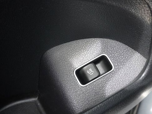 Used 2023 Mercedes-Benz GLE 350 4MATIC image 22