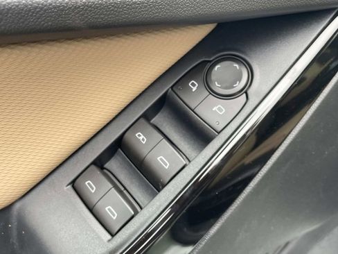 New 2026 Chevrolet Equinox ACTIV w/ Safety and Technology Package image 15