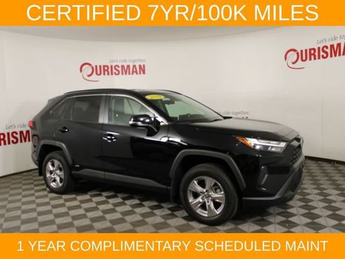 Used 2025 Toyota RAV4 XLE AWD/4WD image 9