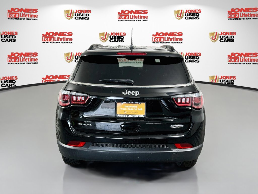 Used 2023 Jeep Compass Latitude AWD/4WD image 14
