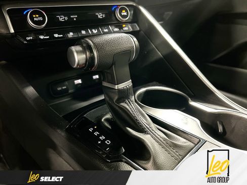 Used 2024 Kia K5 GT-Line w/ GT-Line Premium Package image 17