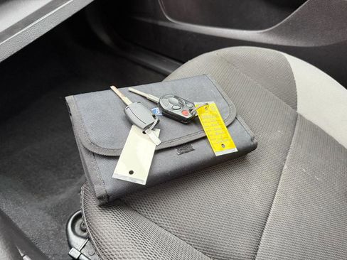 Used 2013 Ford Focus S image 15