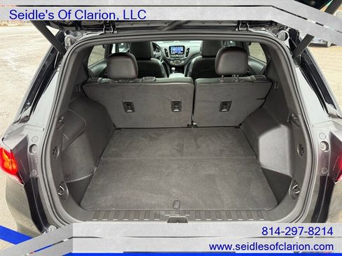 Used 2023 Chevrolet Equinox RS w/ RS Leather Package image 10