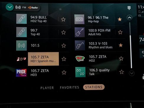 Used 2025 Land Rover Range Rover Velar Dynamic SE image 26