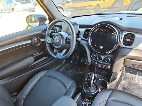 Used 2024 MINI Cooper Convertible image 8