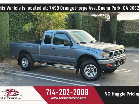 Used 1997 Toyota Tacoma 4x4 Xtracab w/ LX Pkg image 1