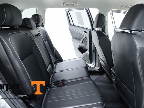 Used 2022 Volkswagen Tiguan SE image 75