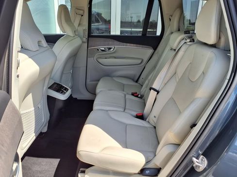 Used 2023 Volvo XC90 B6 Plus w/ Protection Package AWD/4WD image 8