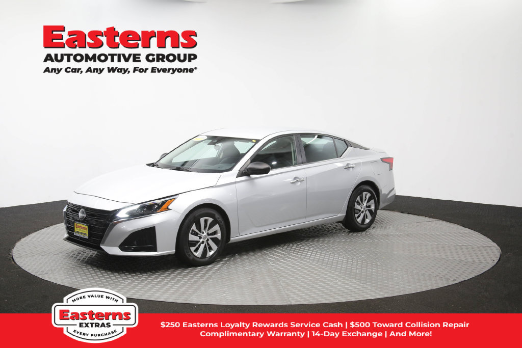 Used 2024 Nissan Altima 2.5 S FWD image 57