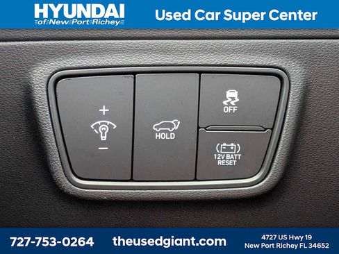 Used 2024 Hyundai Tucson Limited AWD/4WD image 34
