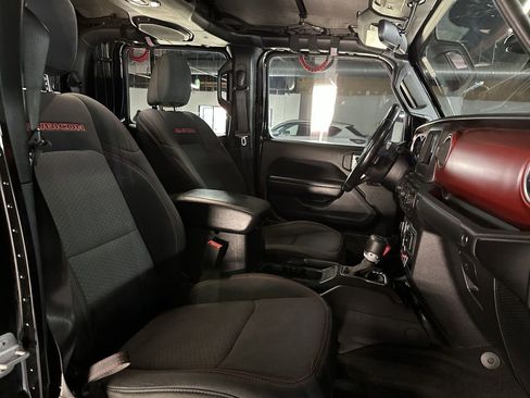 Used 2021 Jeep Gladiator Rubicon w/ Trailer Tow Package image 23